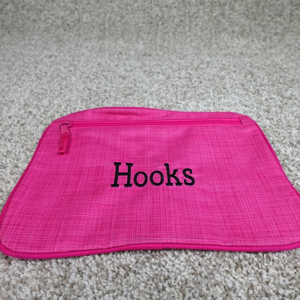 Thirty-One Pocket-A-Tote Pink Crosshatch Zipper Pouch Hooks Embroidery Organizer